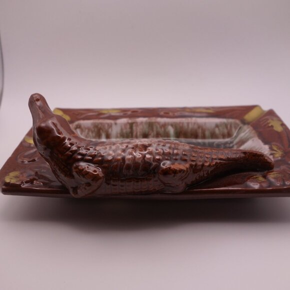 Ceramic Brown Florida Gator Carrib Made in Japan Ash Tray - Picture 4 of 12
